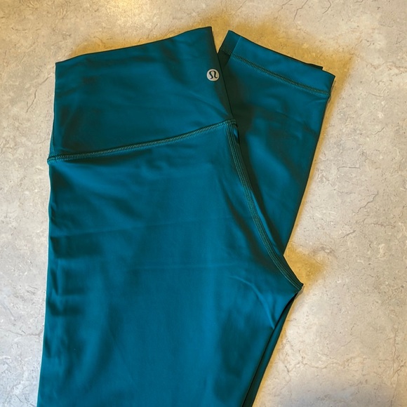lululemon athletica Pants - LuLuemon Leggings Size 8